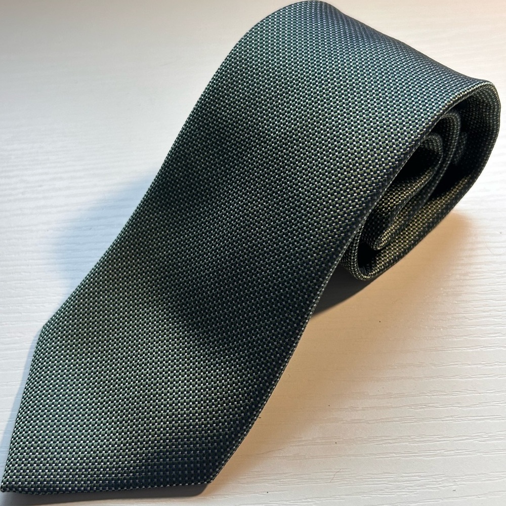 Nautica Menโs Necktieโ Tie 100% Silk 3โ Green Blue Classic Preppy